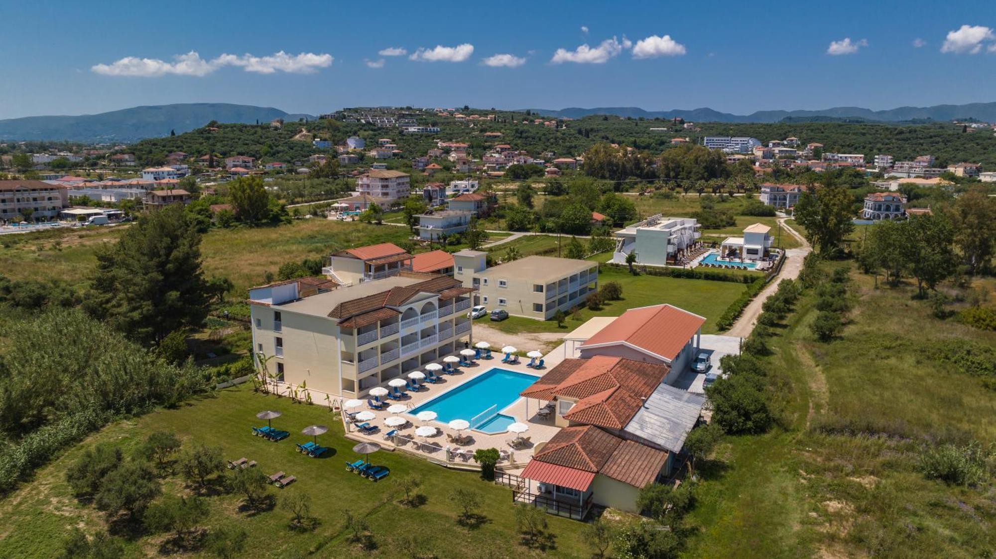 Manousis Aparthotel Tsilivi  Exterior photo