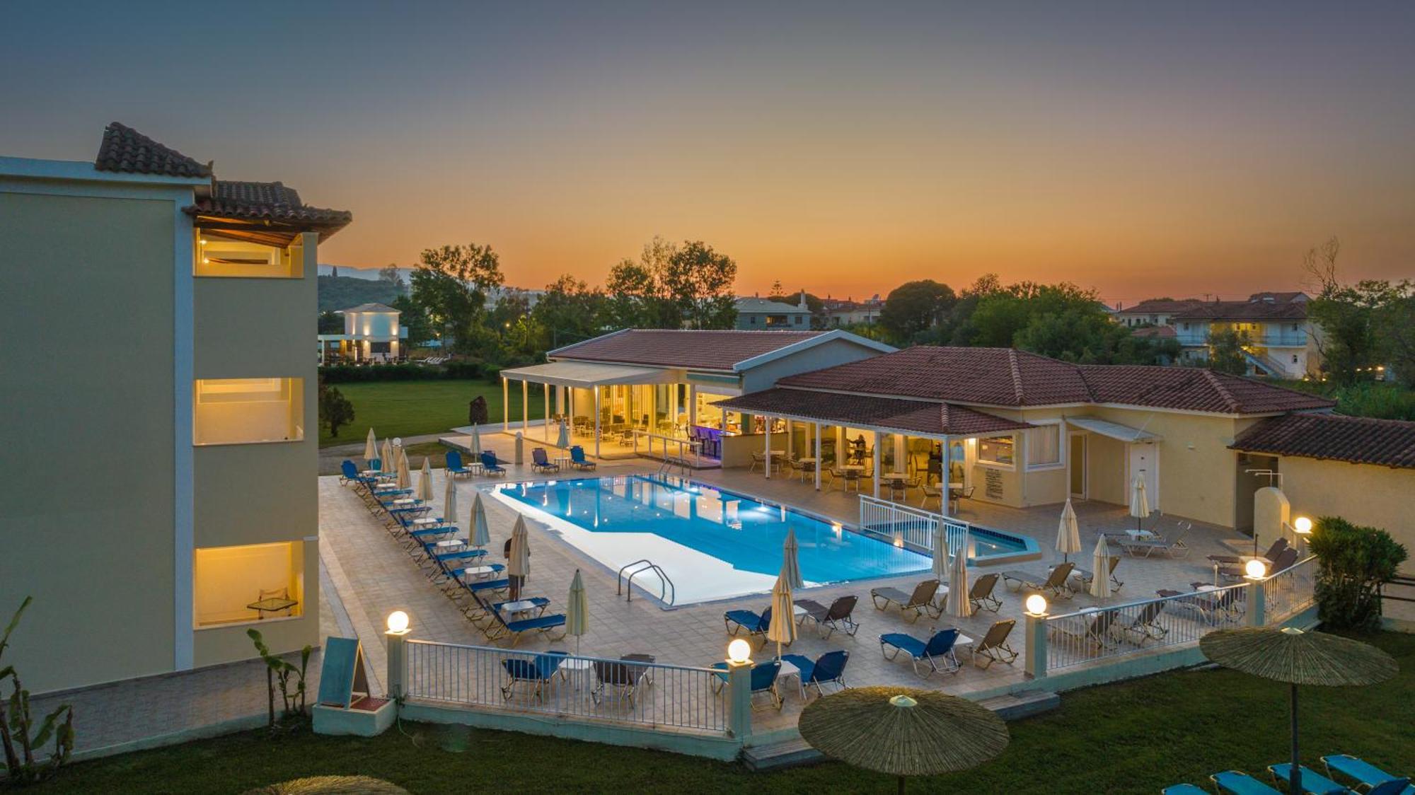 Manousis Aparthotel Tsilivi  Exterior photo