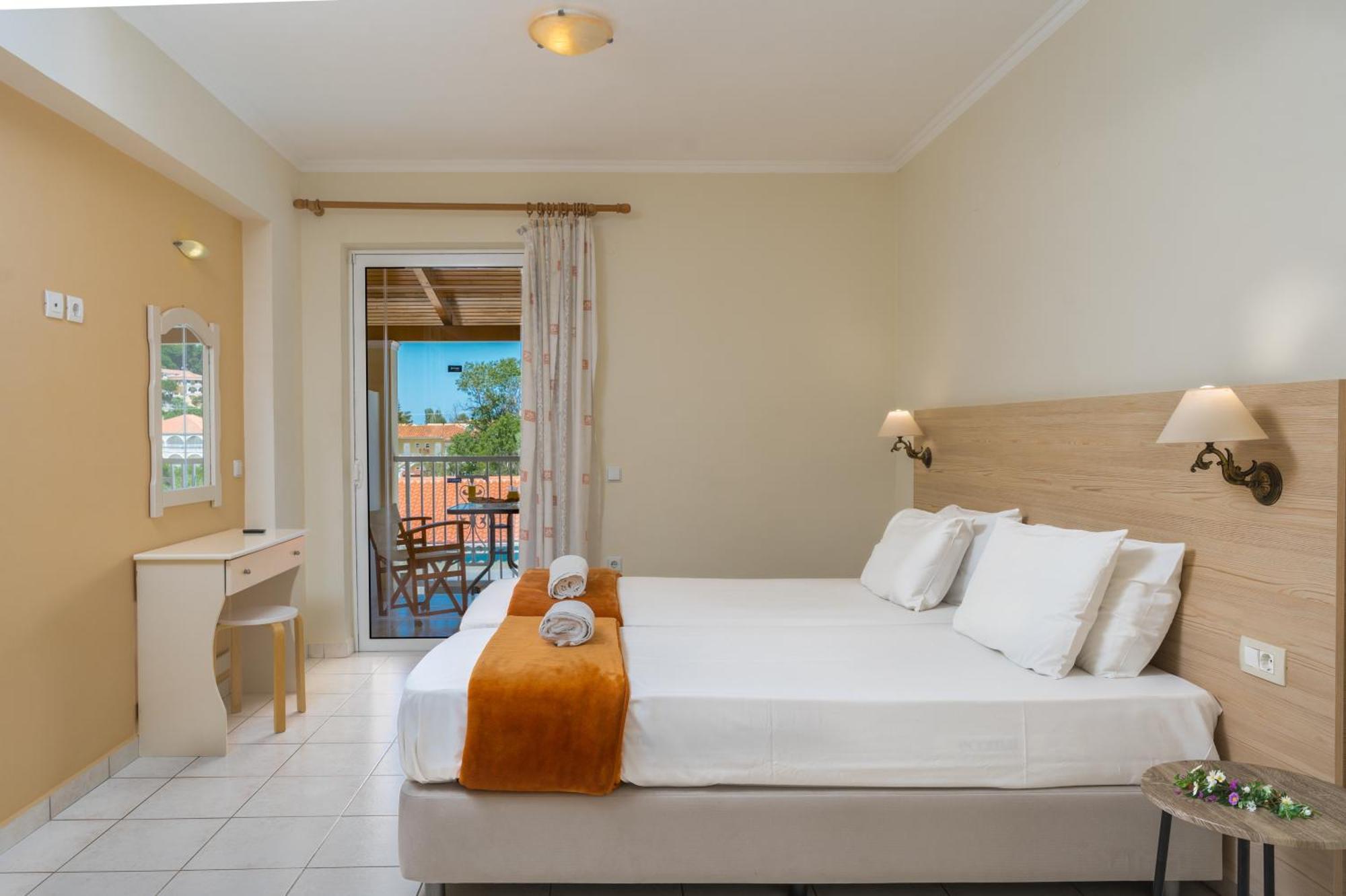 Manousis Aparthotel Tsilivi  Exterior photo
